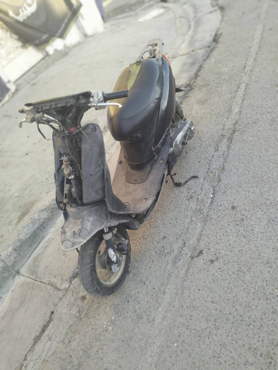 دراجه عصفوريه للبيع شغاله هندر وسلف بس راجز يشتغل وكلكهربايات شغاله سعره 125 وبيه مجال رقمي*********** مكاني الشماعيه يم السوق القديم
