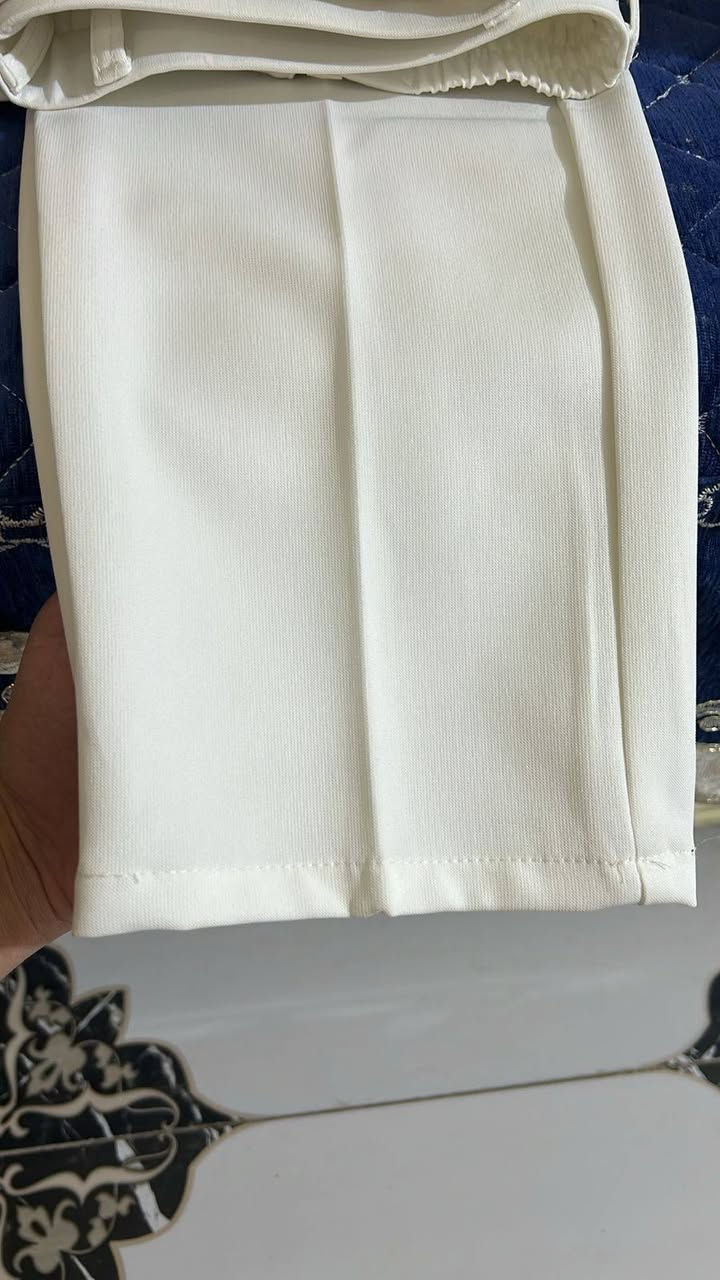 بطرون رسمي هاويس 32 كصه عدله طول 100 ابو كسره  3 الوان   سعرهم  25 الف كلهم


**إذا كنت صاحب هذا الإعلان وتريد حذفه لأي سبب، رجاءا أرسل رسالة إلى الدعم الفني**