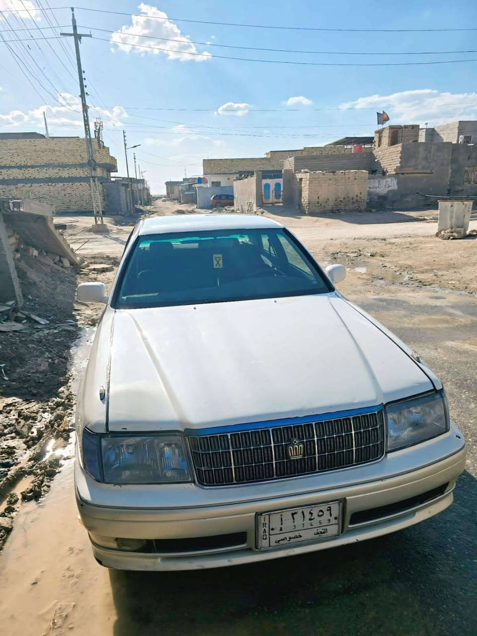 السلام عليكم ورحمة الله وبركاته مساء الخير عندي سياره راس الثور فلات البيع مكفوله من كلشي المحرك على البلاد تخم تاير تبريد ثلج عنوان البصره القرنه رقم الجوال *********** السعر ٩٠ بس شبر بل هلال فقط
