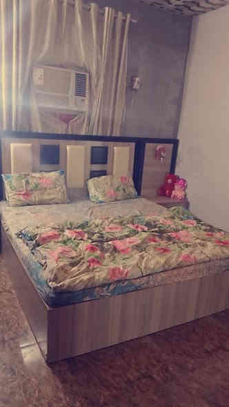 السلام عليكم ورحمه الله غرفه تركيه 7 قطع نضافته 95 بل 100
عنواني بغداد الامين الثانيه قيم وهذه
***********
