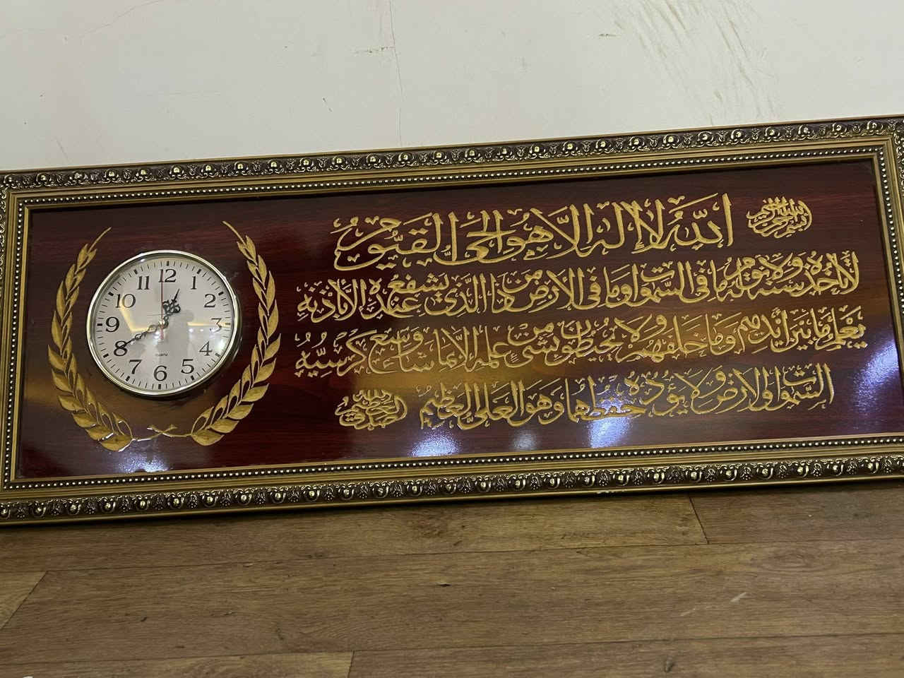 للبيع واتساب ***********
