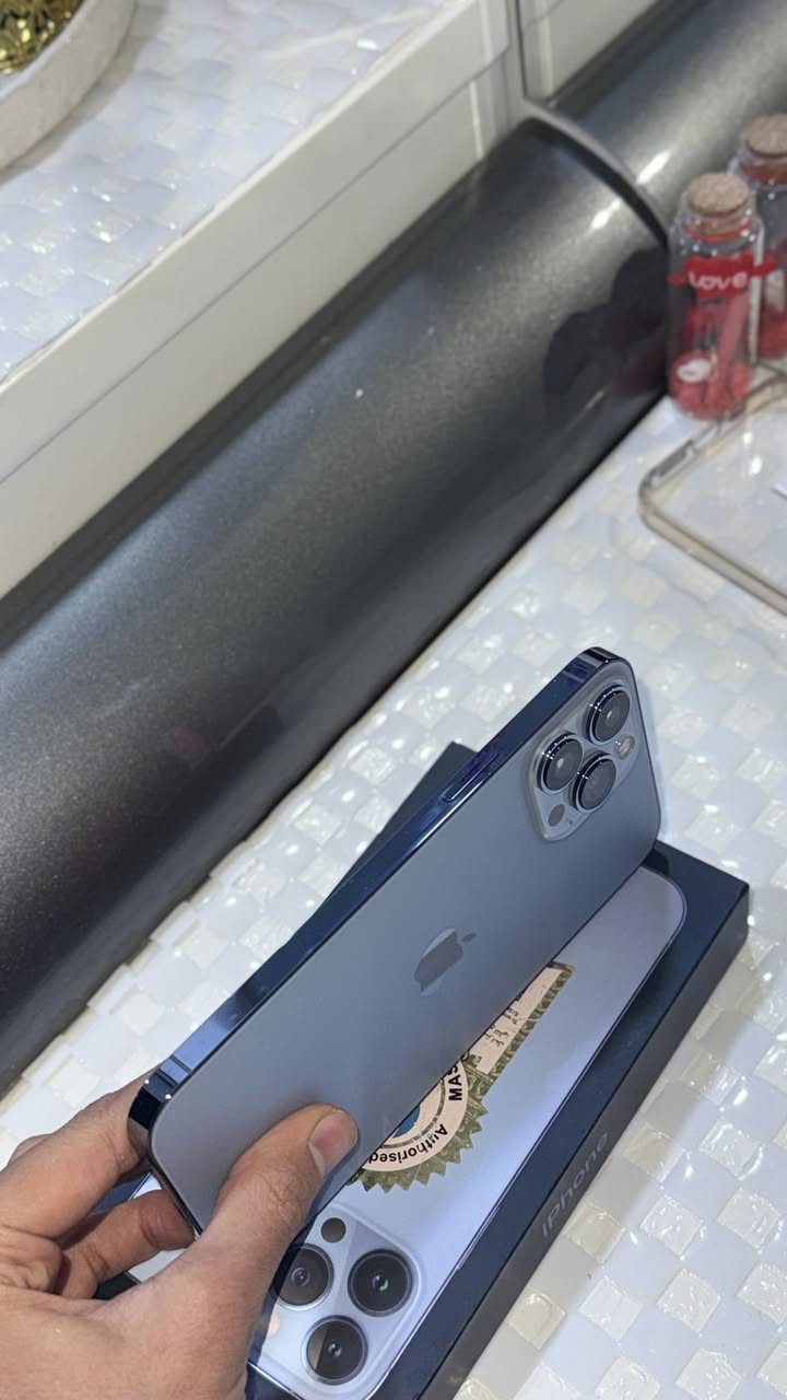 السلام عليكم 13 برو ماكس ذاكره 256 للبيع ماستر جهاز نظيف نظيف بطاريه 79 ممفتوح نهائيا كلشي ممبدل بي ماستر مكاني بغداد السعر 750 وبي مجال  الاستفسار اكثر رقمي  ***********
