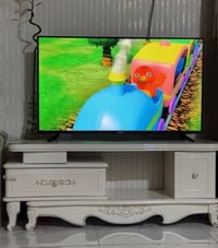 ميز بلازما • للبيع • بيه مجال