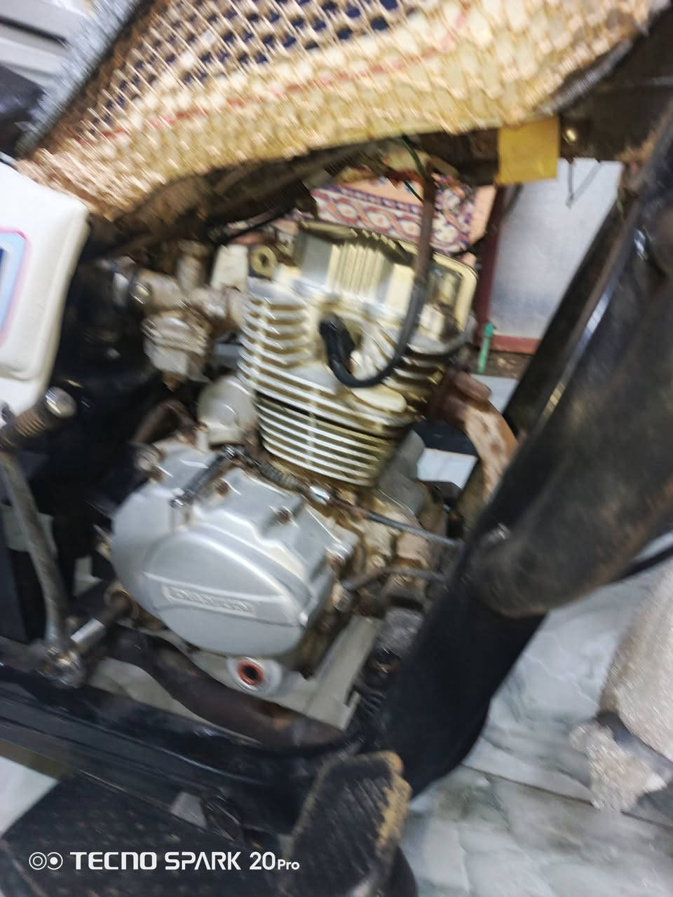 للبيع موديل 19 أوراق كامله اصولي ***********واتساب
