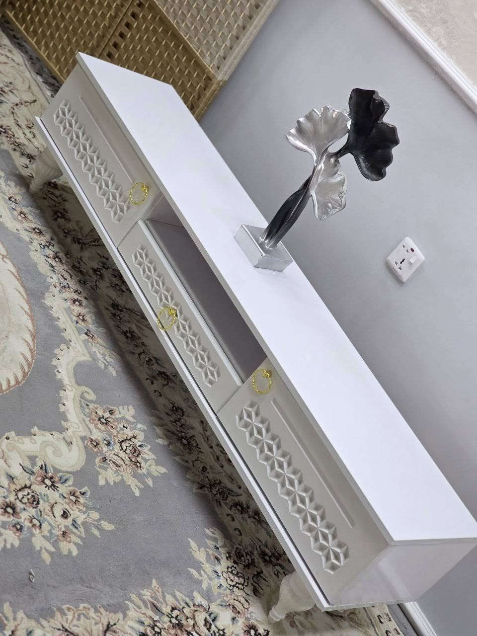 تصميم يخلي صالتك أرتب  وفرنالكم ميز بلازما
📏 القياسات:
▪️ الطول: ١٦٠ سم
▪️ الارتفاع: ٤٠ سم
▪️ العمق: ٣٥ سم
بســـعر 70 الف والتوصيل مجاني لكافه المحافظات قطع محدوده للحجز خاص شرط الفحص قبل الاستلام


**إذا كنت صاحب هذا الإعلان وتريد حذفه لأي سبب، رجاءا أرسل رسالة إلى الدعم الفني**