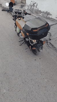 السلام عليكم  دراجه ساو كوري اربعه كير بحاله جيده كلهه شغاله كهربائيات محرك جديد برغي مامفتوح بي بغداد مدينه الصدر  .... 10000  وبيهه مجال ***********
