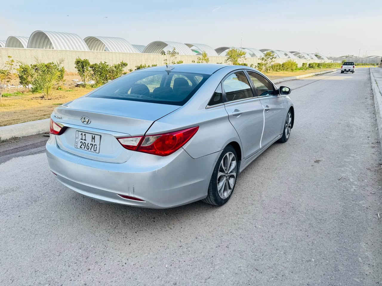 السلام عليكم هوندي سوناتا امريكي 2013   سياره بيه  بنيد مبدل فقط
بدون دوخل  سياره جاهزه من مكينه وكير وحداديه وتخم تاير 
تبريد 
موصفات سياره 

تحكمات 
انظمه قياده 
ويل كرؤم 
حساساا خلفيه 
كشافات اماميه لد
سياره هزه جديد
رقم جديد 
سعر111بيه  مجال بيسط 
مكان سياره بابل 
لاتصال ***********
*********** حلة, بابل
