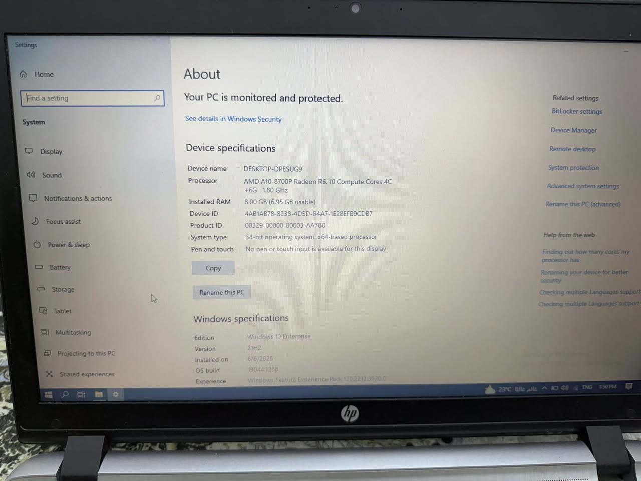 للبيع لابتوب HP ProBook 455 G3  
الجهاز مرتب ونظيف وشغال طبيعي بدون مشاكل 👍

✅ معالج AMD A10 Radeon R6  
✅ رام 8GB  
✅ شاشة 15.6  
✅ مناسب للدراسة والأوفيس والتصفح والاستخدام اليومي  
✅ البطارية تدوم تقريباً ساعتين  
✅ وياه الشاحن الأصلي  

🎁 هدية فان تبريد 6 مراوح مع تحكم بالسرعة وتبريد قوي ❄️

📍المكان: بغداد / الكاظمية  
🚚 يتوفر توصيل للمناطق القريبة من الكاظمية  

💰 السعر: 230 ألف قابل للتفاوض للجادين فقط

البيع لعدم الحاجة  
للاستفسار خاص


**إذا كنت صاحب هذا الإعلان وتريد حذفه لأي سبب، رجاءا أرسل رسالة إلى الدعم الفني**
