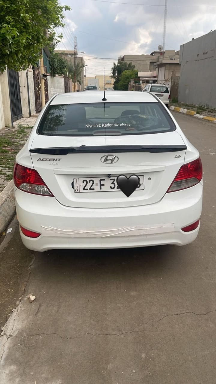 اكسنت للبيع موديل (2014)
رقم اربيل سنوية وهزه جديدة سنويه لحد (2028)
شرط التحويل والغرامات 
تبريد ثلج 🧊تدفئة نار 🔥 
دفتر بانزين موجود 
مواصفات 
شاشة ايباد 
كامره 
تحكم استيرن
سياره فقط بيها ربع جامرلغ صبغ 
مكينه وكير بالشرط 
سياره مابيها ربع دينار مصرف 
سعر ( 105 $ ) وبي مجال للطيبين 
مكاني كركوك 
اي استفسار 
( ***********) للواتساب 
(***********) للأتصال
