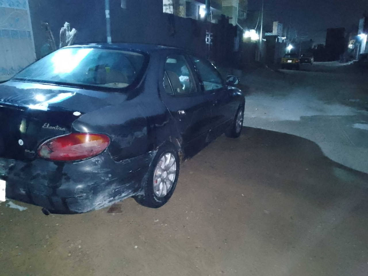 السلام عليكم النترا موديل 2000 السنويه 27 السيارة باسمي مكان السياره في النجف سعر 30 وبيها مجال نمرتها نجف ***********
