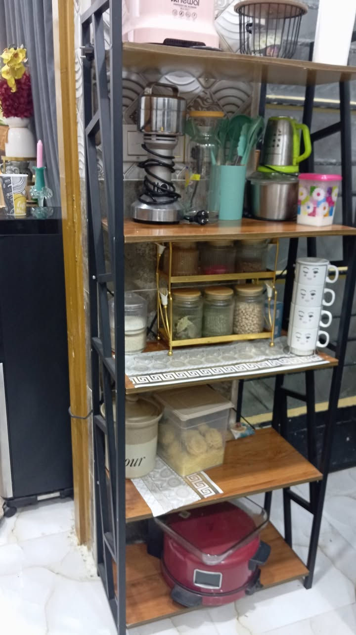 طبله وميز رفوف جدد للبيع موجودات ب٩٠٢


**إذا كنت صاحب هذا الإعلان وتريد حذفه لأي سبب، رجاءا أرسل رسالة إلى الدعم الفني**