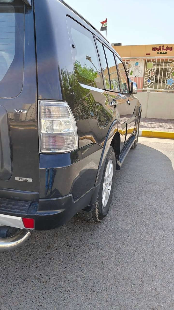 السلام عليكم باجيرو 2008 سيارة جاهزه السعر 115 مكانهه بسماية اتصال ***********
