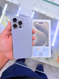 ايفون 15 برو ماكس • ٢٥٦ • نظيف