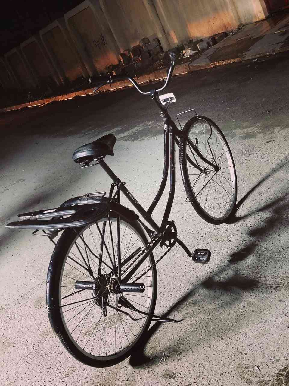 السلام عليكم
بايسكل عبد الحليم حجم 26 لشه مرغوبه كبس 

والباقي كلو مختم هوا وغراضو كامل اصطاب خلفي وقدام شغالات 

موديل 2015 

السعر 60 وبي مجال قليل 
المكان حي فلسطين 95


**إذا كنت صاحب هذا الإعلان وتريد حذفه لأي سبب، رجاءا أرسل رسالة إلى الدعم الفني**