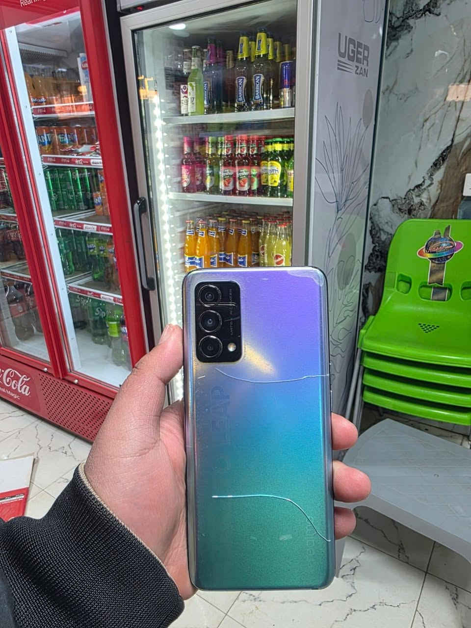 السلام عليكم ورحمه الله وبركاته
جهاز للبيع 
رلمي كيو ثري برو
جهاز عالمي 
بوبجي 60 
بالالعاب حيل قوي 
جهاز بلادي وضع شركه حيل نضيف 
بي شرك بالضهر ومامأثر علي خلاص 
للأستفسار اتصل ***********
