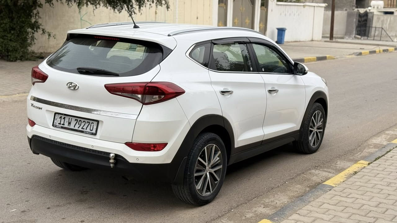 للبيع
توسان موديل 2016 خليجي محرك 2000  دوش رقم بغداد تحويل مباشر بيها صبغ نص قبق الجنطه بدون دواخل والباقي مكفول كير ومحرك على وضع الشركه  السياره جديده وجاهزه بمعنى الكلمه
#السعر 168 وبيها مجال 
مكاني المحموديه
للستفسار ***********
