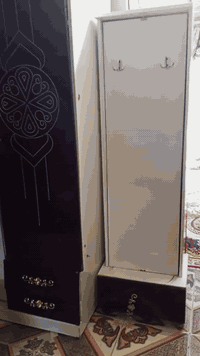 غرفه للبيع 07708368294