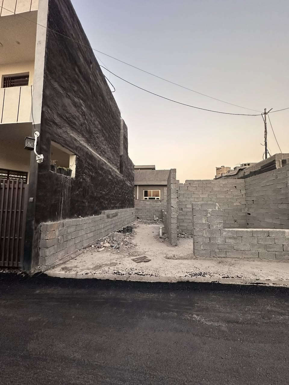 هيكل للبيع بأسم والدي مباشر
سند ٢٥ اصولي من كافه النواحي وخدمات كامله
امان وهدوء مساحه ١٠٠ متر وجه ٧ صب رفت
للاستفسار ***********
