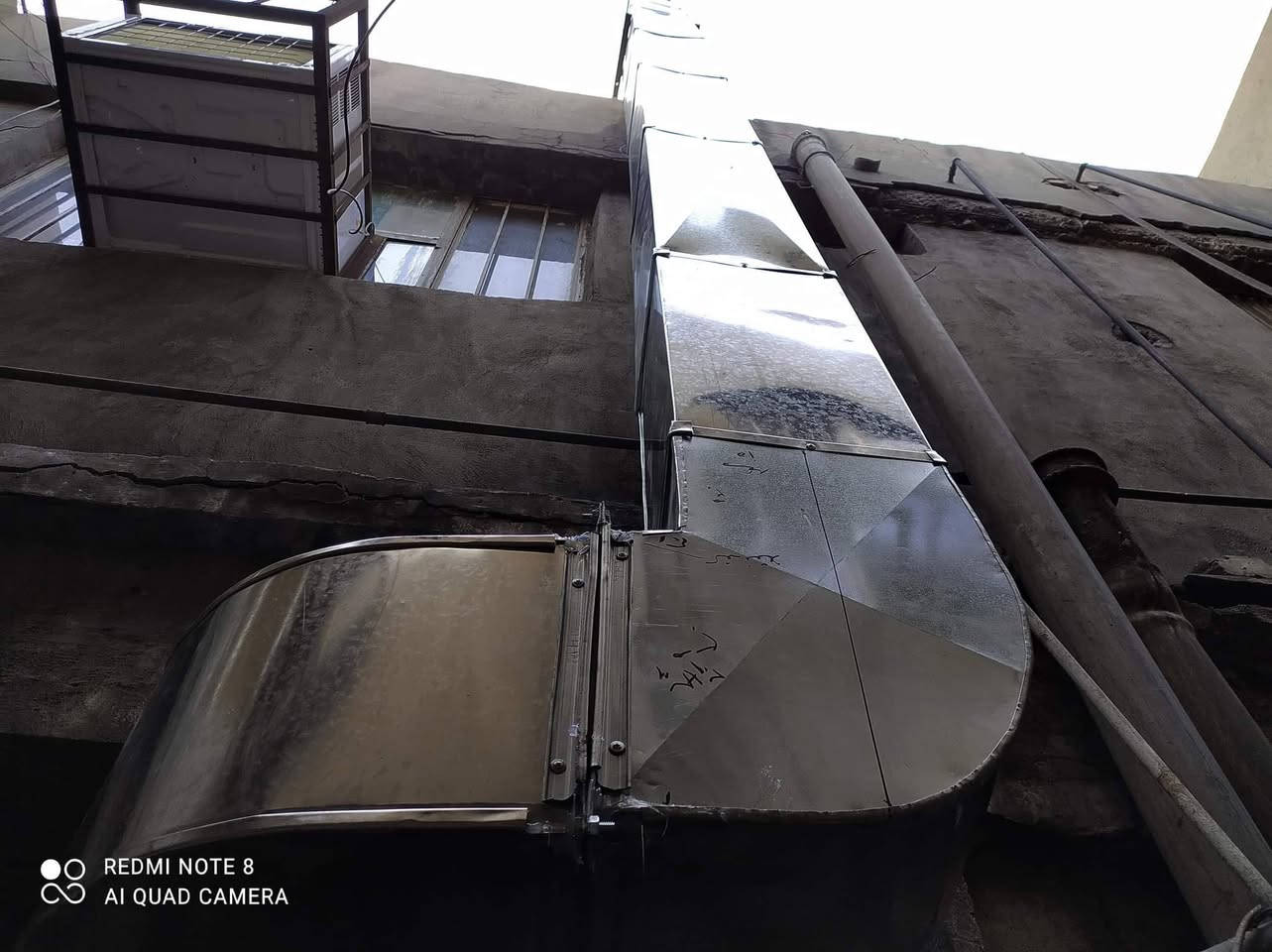 عمل وتصميم الدكتات سحب ودفع الهواء وجميع الاعمال الهندسيه للاتصال والاستفسار واتساب *********** بغداد الجديده قرب فلافل رزاق
