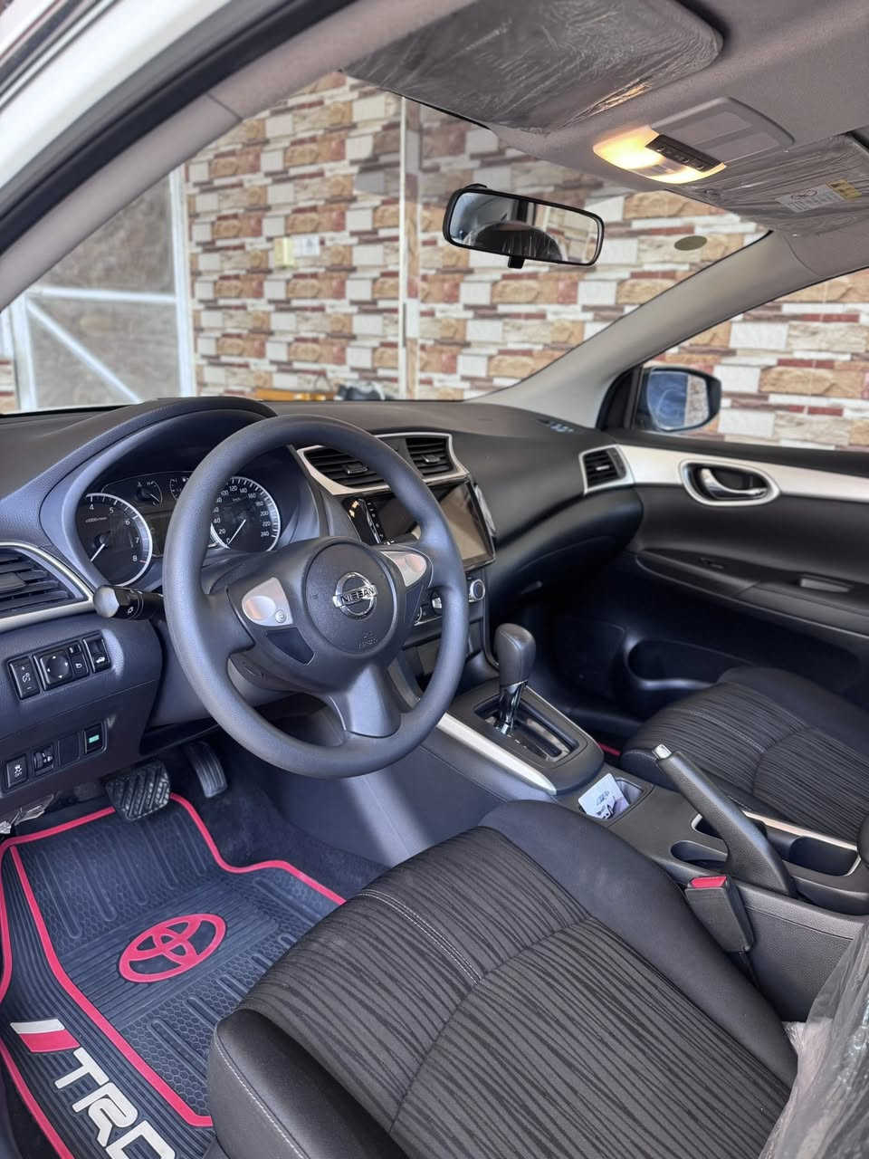 السلام عليكم نيسان سنترا موديل 2025 سيارة جديدة ماشيه الفين 2000 حالة الوكالة على وضع الشركة كفالة عامة من الصبغ والبارد والتكيل والزلغ رقم أربيل تريد تحويل تريد وكالة تحكم ستيرن وبوجكترات شاشه كار بلاي وباقي المواصفات المعروفه 
العنوان : البصره 
شراي يتصل : ***********
