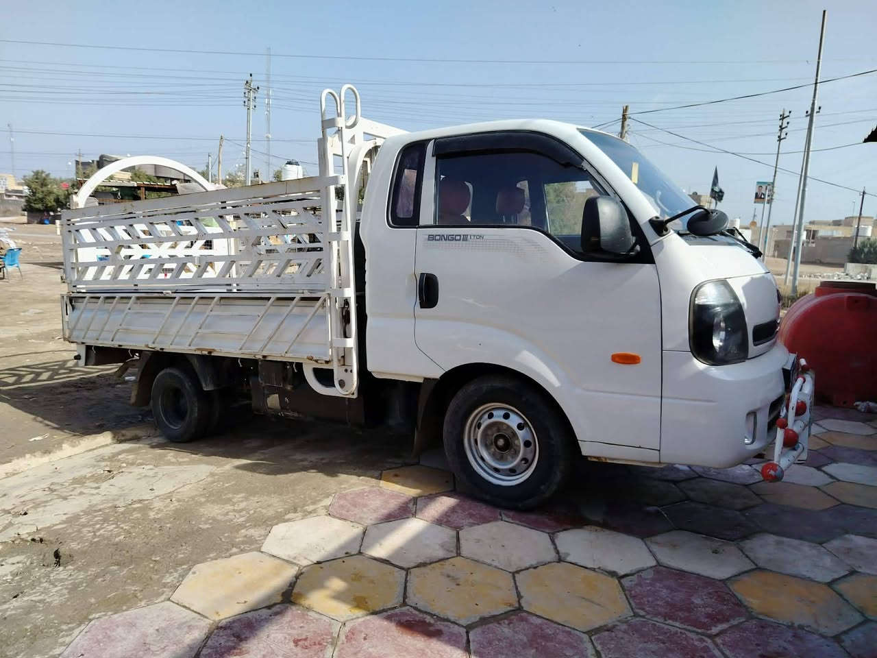 السلام عليكم كيا حمل مسكر موديل 2013فول السياره جاهزه من كلشي تخم تاير حداديه ماناقصها برغي السياره خير من الله نضافه خير من الله أحلى من الصور تحويل مباشر مكان بابل مكلف بلنشر رقم صاحب السياره *********** اتصل  باقي التفاصيل والسعر
