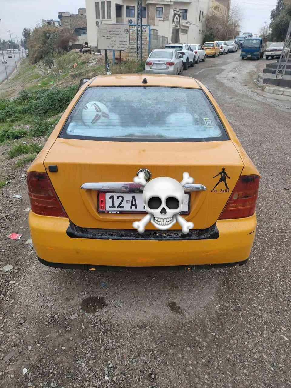 سلام عليكم سي كي لبيع او مراوس اكسن انطي فرق سياره جاهزه هيئة غرامات صفر رقم نينوى جديد سنويه 2029 سياره بسمي تريد تحويل تريد وكاله سعر 42 بيها مجال ***********/***********
