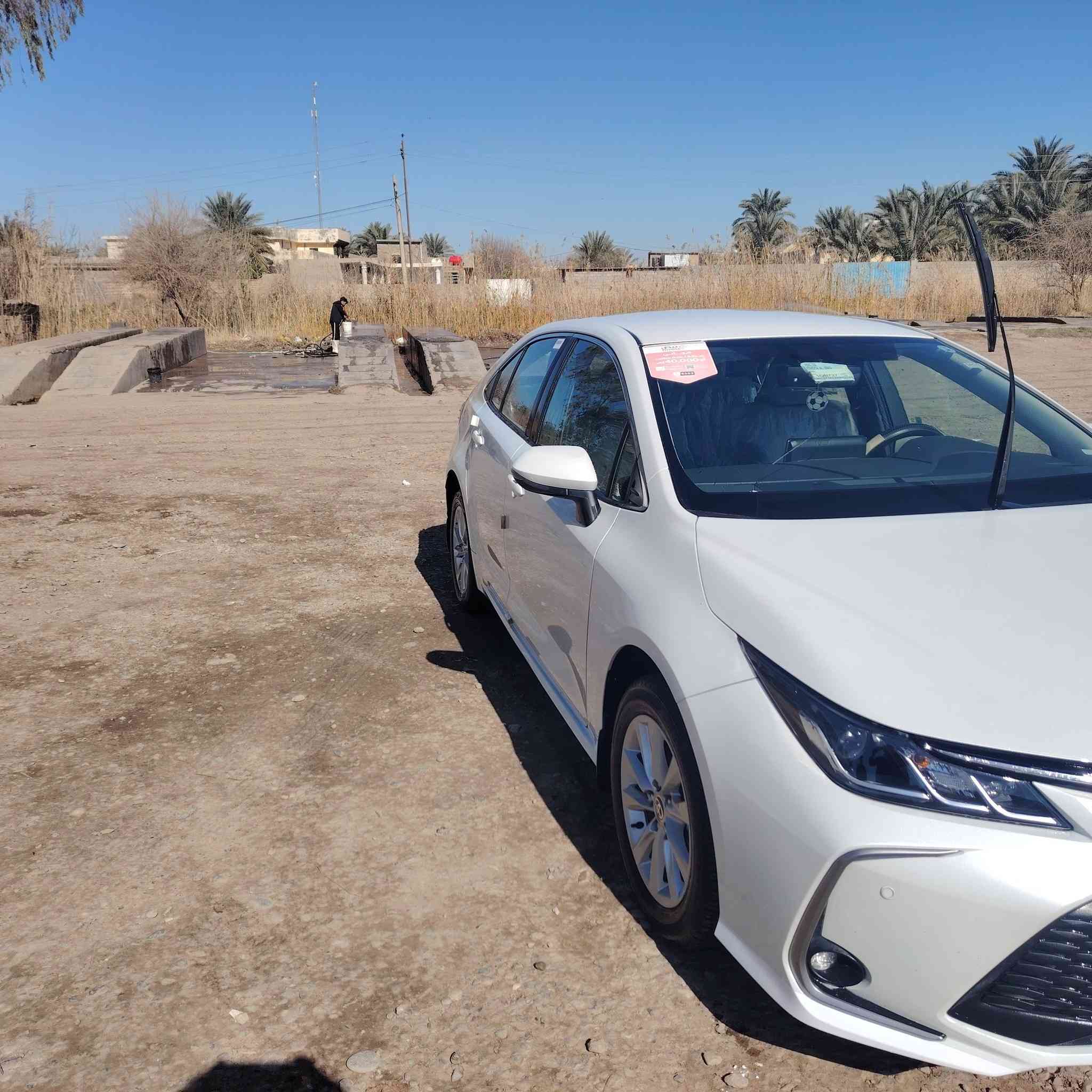 كورله٢٠٢٤ خليجي ساس مكفوله من الصبغ والبارد بيه ملاحضه  ***********  صغيره ماشيه ٥٥ الف
