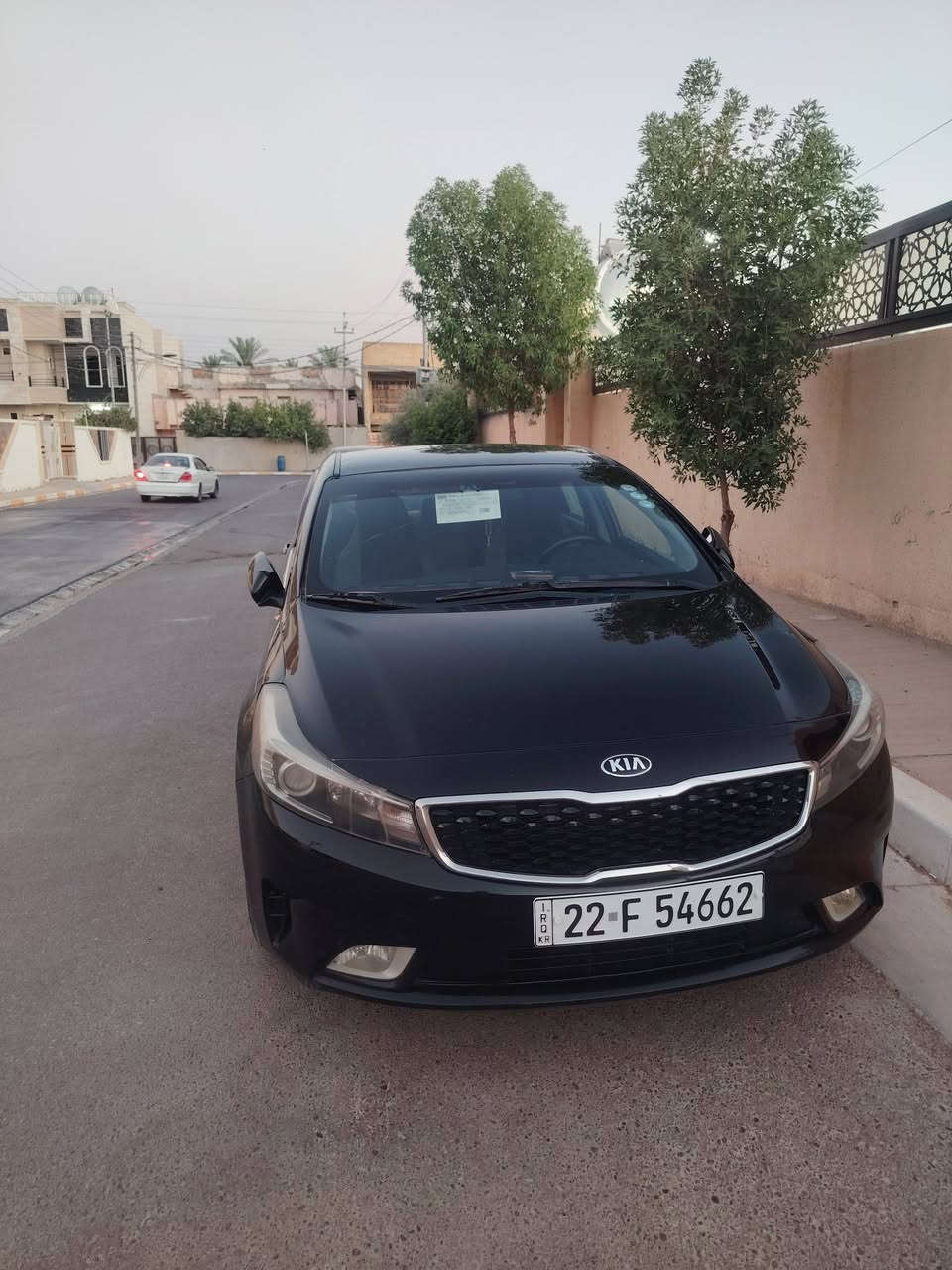 للبيع وارد امريكي فورتي موديل ١٧
محرك وكير كفاله وشرط ما مفتوح 
سيارة ماشيه 86000 ميل 
سيارة تبديل بنيد وعكال القماره نفس اللون والباقي كله ليبل واحد وايرباكات كله سليمه وبدون دواخل وكص  سيارة بصمة ودخول ذكي ومري شفط واكو سونار مرفق بالمنشور 
السعر  ٩٦ ورقه وبيها مجال وبيها مجال بسيط رقم اربيل الدولي
#للتواصل رقم الهاتف *********** مكان سيارة فلوجه
