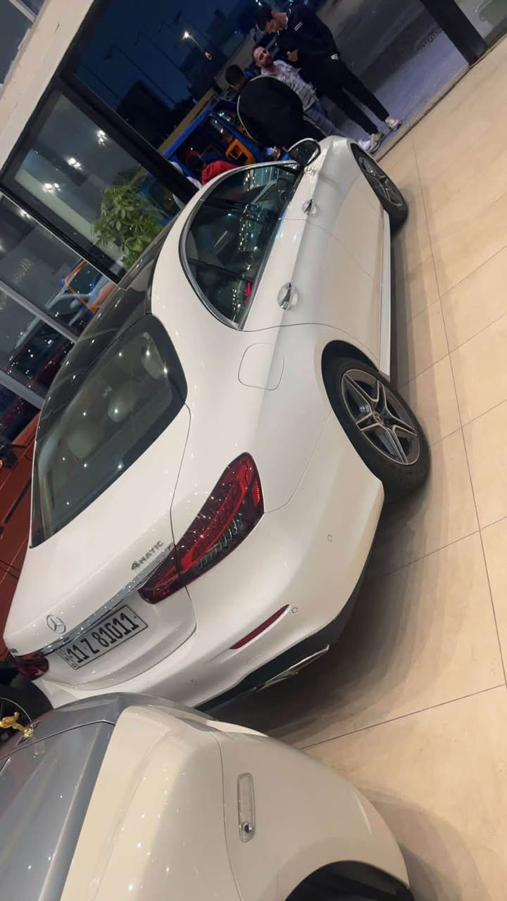 سعر مميز فقط 295$ 
مارسدس 2023
فول مواصفات 
رقم بغداد 
ماشية 16 الف
صوره الحادث ورقم الشاصي موجود 
***********
