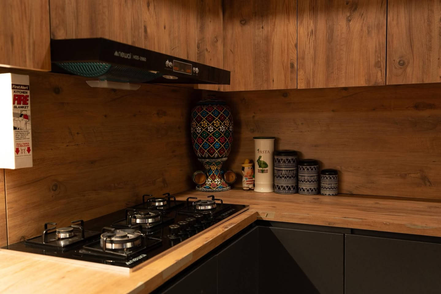 السلام عليكم..مزرعة رقم ٢٢٢ 
للحجز واتساب ***********
منتجع متوفر فيه كافة وسائل الترفيه والراحة 
مسبح داخلي خارجي جلسات العاب متعددة 
مع غرف نوم مؤثثة بالكامل 
مع شركة المصطفى لسياحة المسابح كل شي جميل
موثق بتطبيق اجرلي
