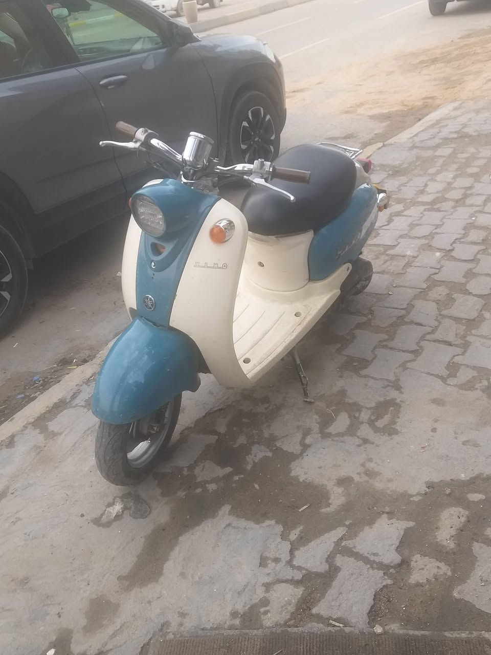 سلام عليكم دراجة عبد الحليم للبيع كاملة سلف هندر اشاير كلشي شغال دراجة نضيفة سعر 275 وبيهة مجال رقم واتساب ***********
