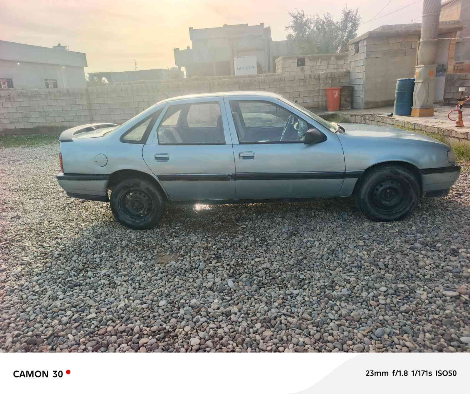 السلام عليكم ورحمة الله وبركاته 
اوبل فكترا 16
موديل 1990
رقم الانبار أر سنويه لل 5 ب 2027
مشروع وطني 
بأي محافضه تكدر تحولها 
تحويل شرط 
كير محرك شرط
صدر تايرات شرط 
خارجها داخلها شرط نضيف 
للبيع ب 28 وبيها مجال قليل 
او مراوس بكيا حمل حتى لو حبل 
الاستفسار الاتصال على الارقام التالية 
***********
***********
