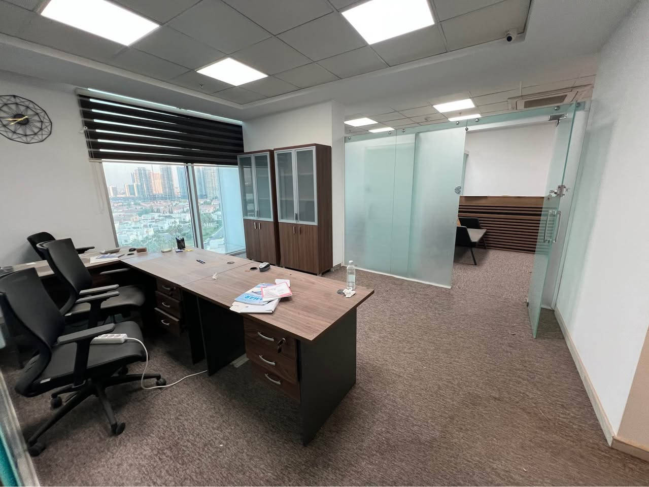 ئیمپایەر بزنس  تاوەر - Empire Business Tower

ئۆفیس بۆ فرۆشتن  لە بزنس تاوەر
- رووبەری ئۆفیس: 123m
- ⁠خزمەتگوزاری ٢٤ کاتژمێر
- ⁠نهۆمی 10
 
--------------------
مكتب للبیع في بزنس تاور 
- بمساحة :123m
- خدمات ٢٤ساعة
- طابق 10

بۆ زانیاری زیاتر : - للمزيد من المعلومات : -
***********
***********

#greentown  #empirebusinesstower #عقارات_اربيل أربيل, العراق
