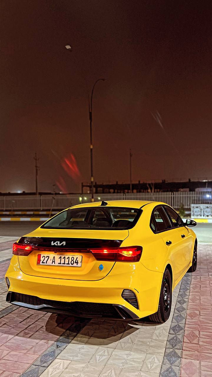 السلام عليكم  كيا فورتي لبيع موديل 24دخول جديد بسمي تحويل مباشر جاهزه ع اخر حبايه مانقصه برغي ضربته بنيد  وجاملغ نفسهن معمرات مابيه تبديل ولاقطعه حت دعاميه نفسه منضومه غاز منضومه زنون موصفاته نص فول مكاني ناصريه الاسكان صناعي ***********
السعر 155وبيه مجال الشراي
