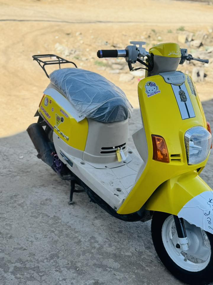 السلام عليكم ماكس بوليسي 2008مكينه ما مفتوحه ولا ملعبوب بيه نواقصه بسيطه كلش مكان بابل ***********
