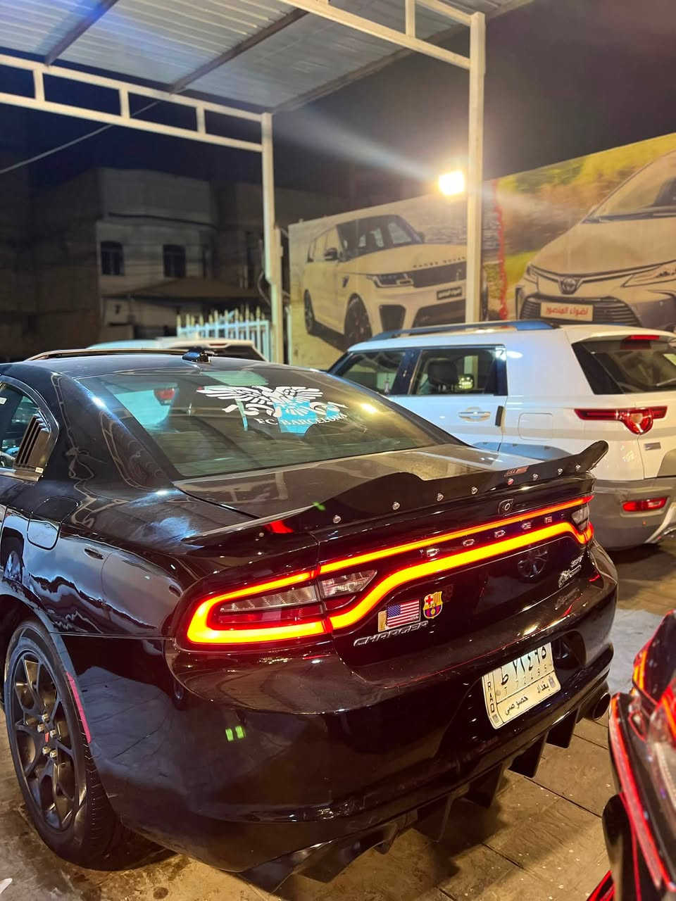 السلام وعليكم
للبيع دوج جارجر2015 sxt بلس
صبغ دعاميات امامية فقط 
السياره جديده وحلوه 
فول مواصفات 
حساسات امامية 
كشنات كهرباء
فتحة
تشغيل عن بعد
شاشة جبيرة
كشنات تدفئه 
استيرن تدفئه
محرك كير تبريد صدر امامي خلفي كله جديد 
ماشية 135 الف
بدون نواقص بس تبريد عاطل مالتها فقط 
تخم تاير كله جديد
رقم بغداد باسمي تحويل ثاني يوم
العنوان بغداد المنصور دور السود
الرقم :***********
السعر:140 وبيها مجال كلش بسيط
