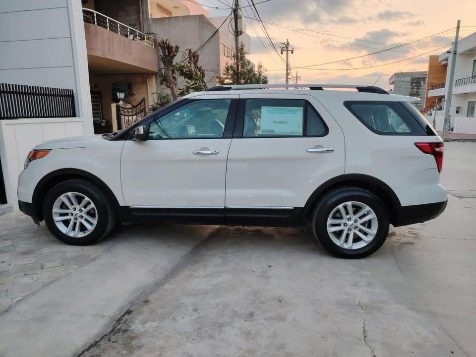 .                               بِسْمِ اللهِ الرَّحْمَنِ الرَّحِيْم
فۆرد ئێکسپلورا : مۆدێل 2014

سپی شەریکەی نیڤایە یەک دەستە لە شەریکەوە 79 هەزار ڕۆیشتووە بەفری بۆیاغی نیە دەعامی بۆ دەعامی بەشەرت ڕسمی سۆنەرەکەی دانراوە مواسەفات ، گێڕ ئۆتۆماتیک ، تەبرید مەرکەزی ، سێ ڕیز کوشن ، تەحدید سورعە ، دژە خلیسک ، زینۆن ، نمونەیە لە جوانی 250 مەسرەف و یەک وەرەقە بشکێنە گێڕ و مەکینە و تەبرید و بەناوکردن و غرامە هەمووی بە شەرت 

☎️ ***********
