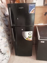 ثلاجة • بيع خاص