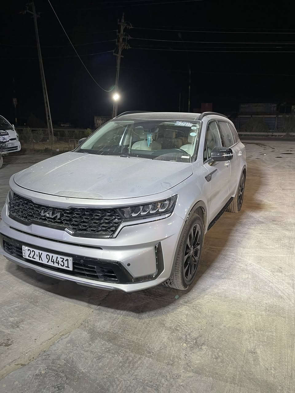 سورنتو موديل 22
فول مواصفات فئة X line 
حادث السياره بس امريكا صورة الحادث موجوده
مواصفاتها 
بانوراما 
كشنات تدفئه 
سياقه ذاتيه رادارات 360 درجه 
كامره خلفيه 
تنبيه الخروج عن المسار 
بريك مانع اصطدام خلفي + امامي 
بصمه ابواب 
تشغيل عن بعد 
كراسي منفصله VIP 
جام اوتو 
نقطه عمياء 
تحكم كراسي كهرباء 
شاشه ابل كار بلاي
جنطه كهرباء
وبيها بعد هواي مواصفات 
السياره رايدها 230$
ماشيه 95الف كيلو متر 
الرقم للاستفسار 
***********
واتساب***********
