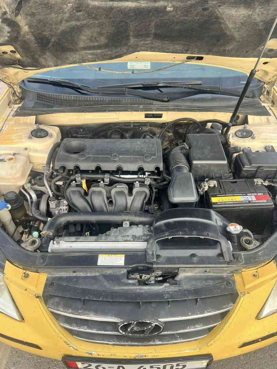 يالله سلام عليكم من رخصت مدير لكروب سوناته ٢٠٠٩خليجي رقم صلاح الدين بسمي رقم جديد محرك وكير قبل ١٠ايام شديتهن ١٨ورقه 2400محرك تخم تاير سياره تبريد تتفى يرادله صبغ بيه خويسات بل هلال مال جاملغ الخلفي سياره حلوه وناعمه ونشطه سعر ٨٨مكاني رمادي رقم ***********
