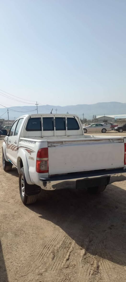 مەرزیە 2008کراوە بە 2014 ناویشەی گۆڕاوە علوجە ساخە بەشەرتی مەدەنی ئەو 3پارچەی بۆیخە کە کراوە بە 14گیرمەکین عکسل پیشو دوای بەشەرت سەیارەک زۆر جوانە ماشاللە ناو سورە ***********😍😍*********** بنجوين, السليمانية
