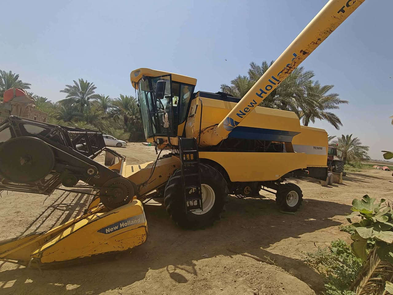 حاصوده للبيع موديل8 اربعه بلم هايدرو حجم 5050 العنوان نجف ***********
