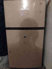 ثلاجات نضافه فول شرط الشغل اخو الجديد ٠٧٨٠٦٦١٦٩٨٤