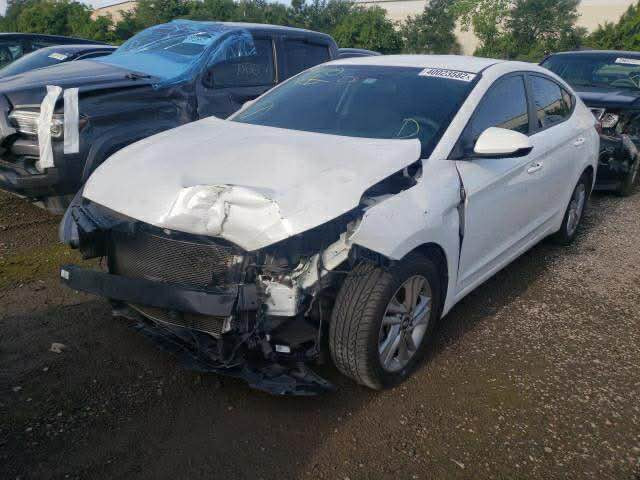 السلام عليكم 
النترا موديل 20 امريكي حادث فقط بنيد صبغ مكينه 2000 گير At مواصفات رادار جانبي تحكم جهتين تحديد مسار قياده ذاتيه 3 وضعيات قياده عنوان بغداد الكريعات شارع الوقف السني السعر 135 و بيها مجال حك جيتك السياره هزه و ارقام جديده بأسمي *********** بغداد, العراق
