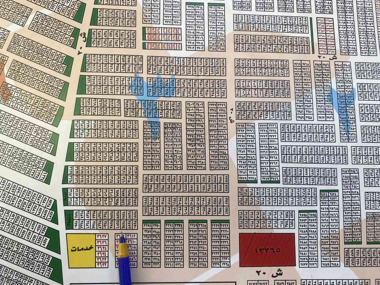 #مكتب_ابو_مسلم_الدراجي 
سلام عليكم قطعة للبيع مربع الظباط بلبناء  ولخدمات بضهر شارع (٢٠) واجهة (٦) وربع نزال (٢٠) موقع حلو  سكني وستثماري  تكدر تسحب عليهة قرض اسكان وسعرها مناسب جدا 
رقم القطعة (٣٥٧٤) 
مساحة القطعة (١٢٥) متر 
رقم المقاطعة (٢/١٠) 
القطعة مفروزة وجاهزة والي عندة قطعة للبيع او حاب يشتري قطعة يتفضل خاص او وتساب ***********
