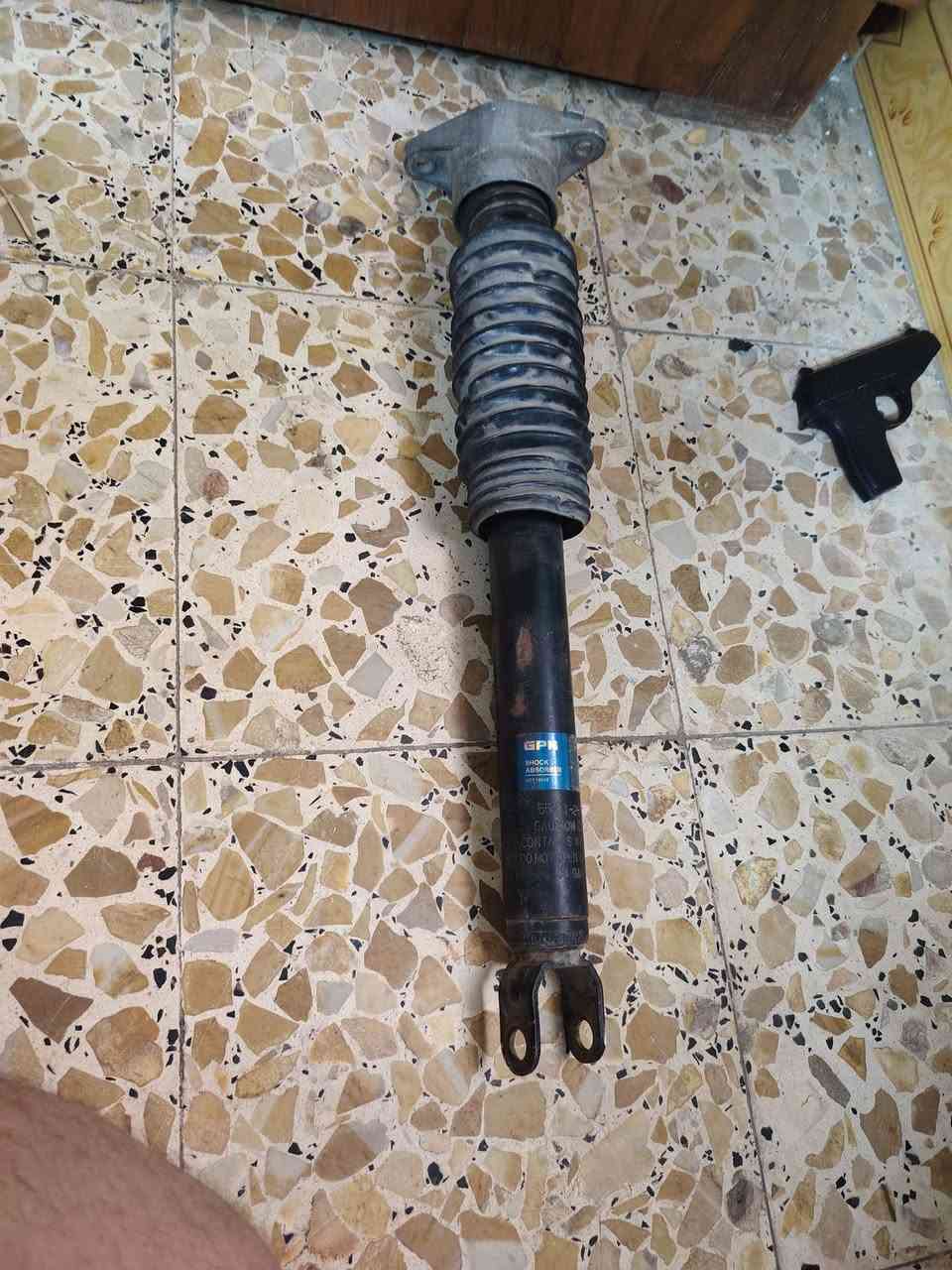 سلام عليكم مال النترا امريكي ١٠ كلهن تفصيخ الله شاهد *********** مدينة الصدر
