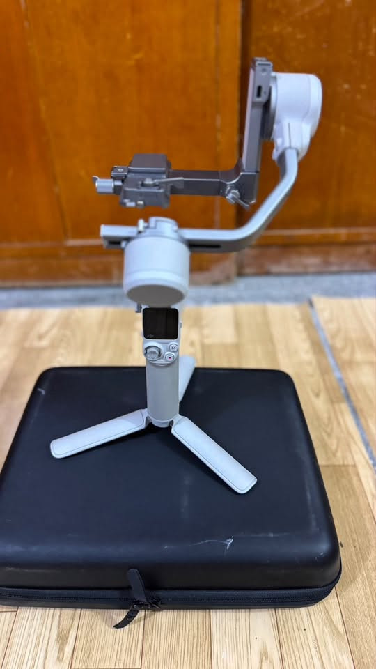 DJI Ronin RS 3 Miniفول مواصفات شبه جديد
عنوان *********** السعرة 390 الف
