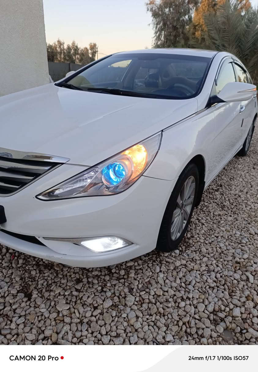 موديل 2013 خليجي كفاله عامه بس شويه بل دور خلفي صبغ مقدار شبر وباقي مكفول
سياره جديده وخير من الله
كير مكينه مكفولات
حداديه خلفيه اماميه جديده توني مسويهن
تخم تاير جديد قبل يومين من بدلتهن
تبريد ثلاجه
محرك 2400
لايت زنون 
شفتات ستيرأ
مكان بابل حله 
سعر 135 
***********
