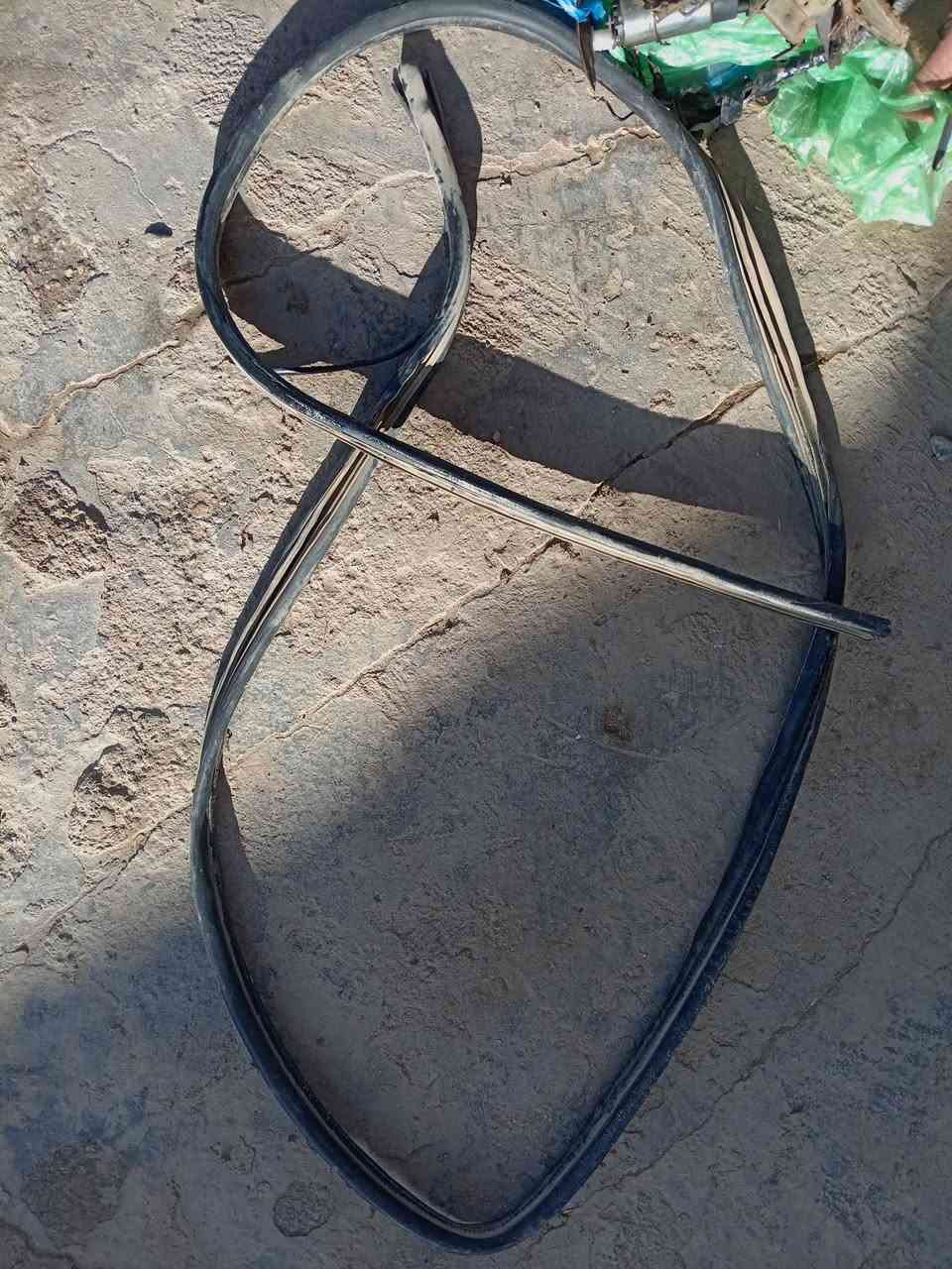 قاعده فيت بم كاملا للبيع بطانه باب الورا لاسيتك باب مال اربعه بيبامن للبيع ***********
