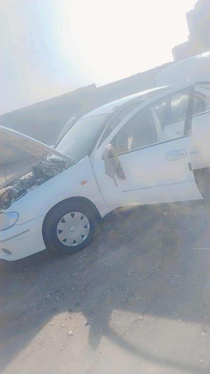 سياره صيني للبيع مقفوله كفاله عامه مكان بغداد شرط ابيع لك السونار***********
